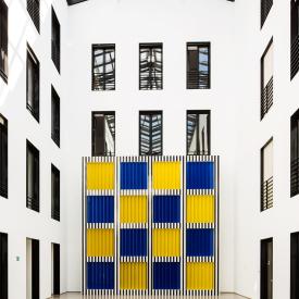 Daniel Buren: La Grande Fenêtre, 2001 / © VG Bild-Kunst, Bonn; Fotonachweis: BBR / Cordia Schlegelmilch (2015)