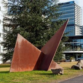 Hermann Glöckner: Durchbruch, 1992 / © VG Bild-Kunst, Bonn; Fotonachweis: BBR / Werner Huthmacher (2011)